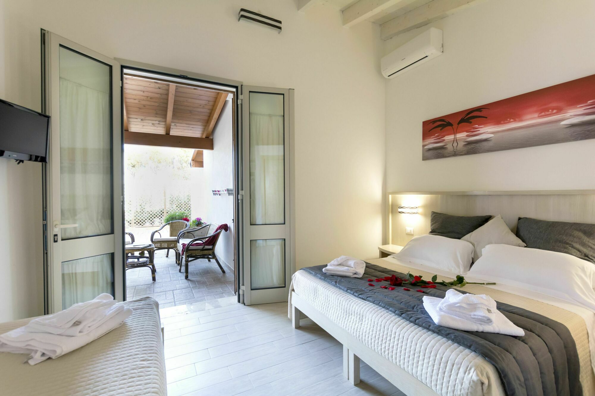 Agriturismo Il Megalite 기우르디냐노 외부 사진